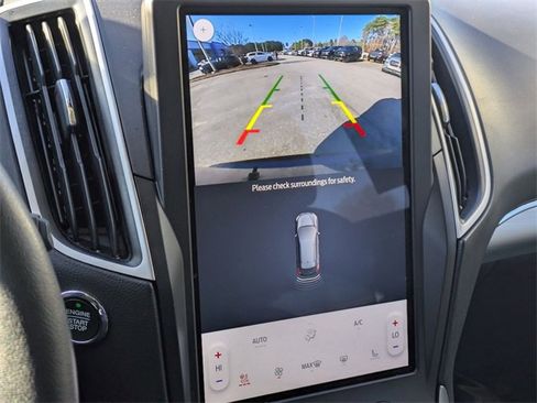 Used 2022 Ford Edge SEL w/ Sport Appearance Package image 19