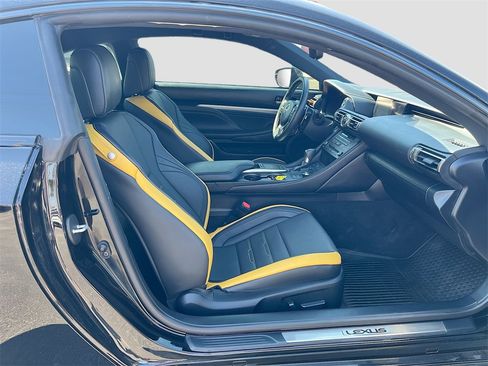 Used 2019 Lexus RC 300 image 29