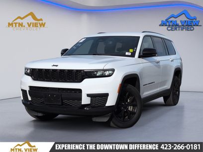 Used 2024 Jeep Grand Cherokee L Laredo