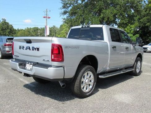 New 2026 RAM 2500 Big Horn AWD/4WD image 7