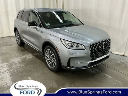 Used 2024 Lincoln Corsair Reserve image 1