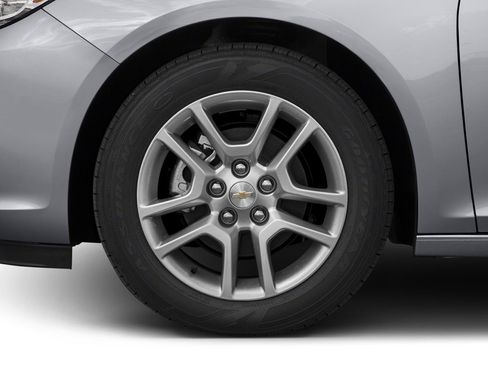 Used 2016 Chevrolet Malibu LT w/ Power Convenience Package FWD image 13