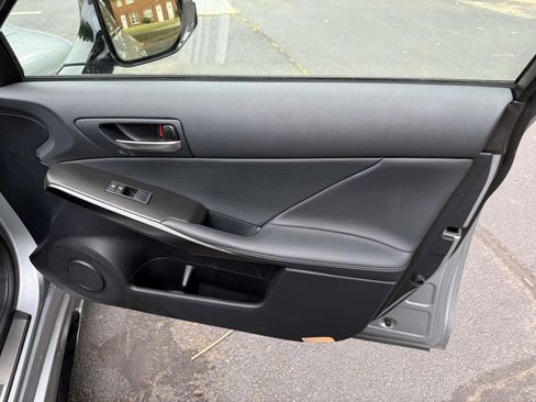 Used 2025 Lexus IS 350 F Sport image 15