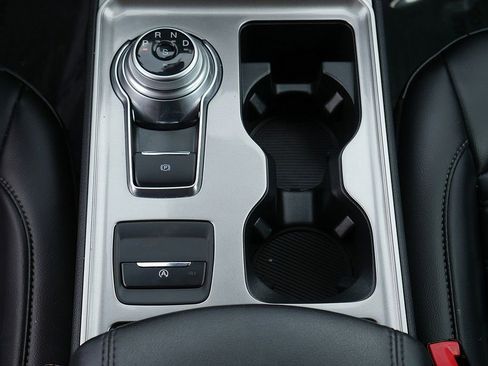 Used 2024 Ford Edge SEL w/ Convenience Package image 24