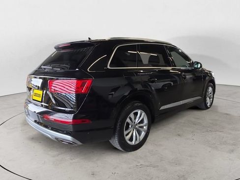 Used 2019 Audi Q7 3.0T Premium Plus w/ Premium Plus Package AWD/4WD image 5
