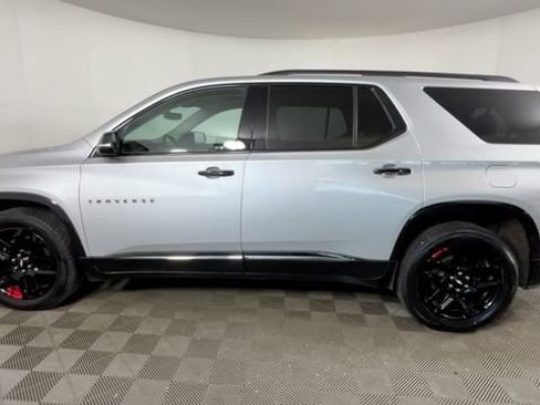 Used 2019 Chevrolet Traverse Premier w/ Redline Edition AWD/4WD image 8