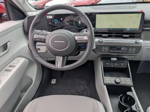 New 2025 Hyundai Kona SEL image 10