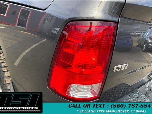 Used 2016 RAM 3500 SLT w/ Luxury Group AWD/4WD image 30
