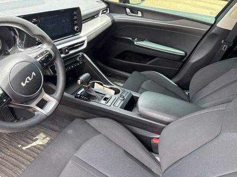 Used 2023 Kia K5 LXS FWD image 9