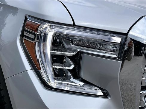 Used 2021 GMC Sierra 1500 SLT image 26