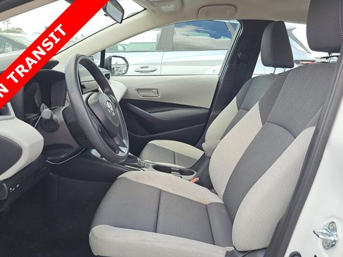 Used 2026 Toyota Corolla LE FWD image 5