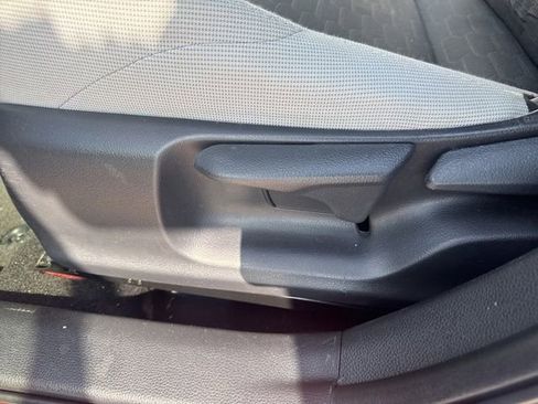 Used 2019 Toyota Corolla SE FWD image 10