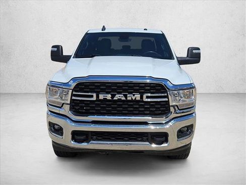 Used 2024 RAM 2500 Big Horn w/ Off Road Package AWD/4WD image 2