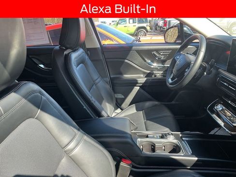 Used 2024 Lincoln Corsair Reserve w/ Equipment Group 201A image 11