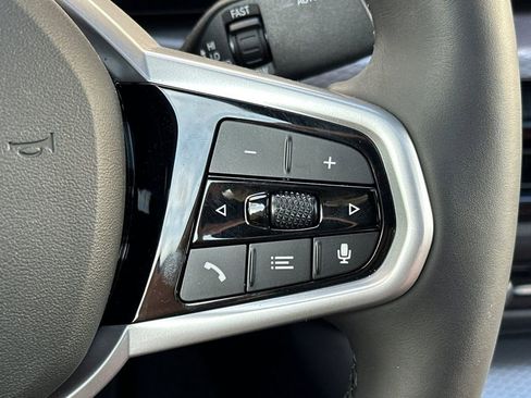 Used 2025 BMW i4 eDrive40 w/ M Sport Package image 27