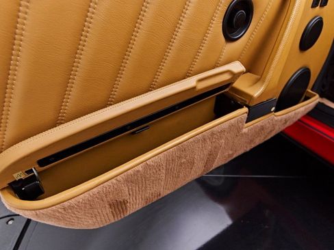 Used 1991 Porsche 911 Turbo image 28