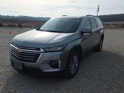 Used 2023 Chevrolet Traverse LT