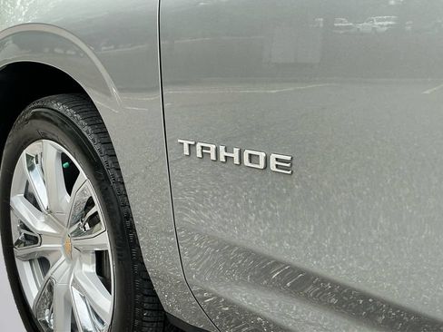 Used 2024 Chevrolet Tahoe High Country AWD/4WD image 19