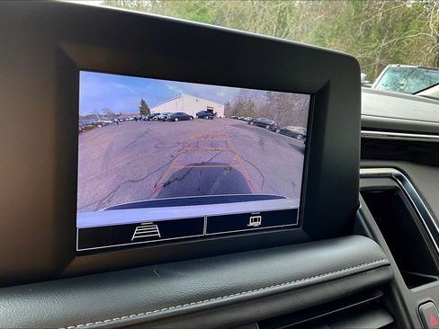 Used 2023 Chevrolet Suburban LS w/ Driver Alert Package image 9