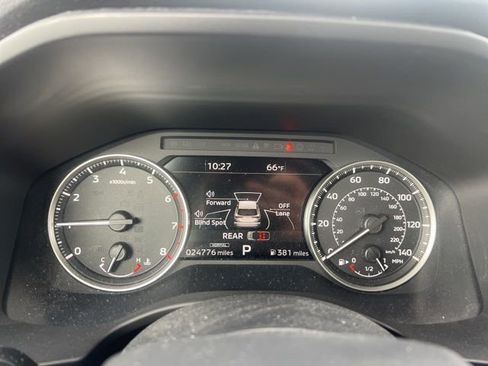 Used 2023 Mitsubishi Outlander SE image 10