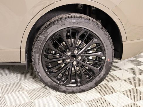 New 2026 Lincoln Corsair Reserve w/ Jet Appearance Package FWD image 20
