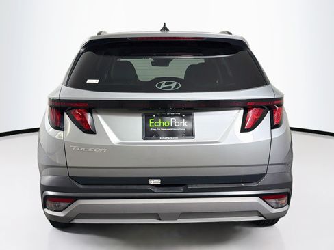 Used 2025 Hyundai Tucson SEL FWD image 7
