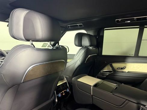 New 2025 Land Rover Range Rover SV image 26
