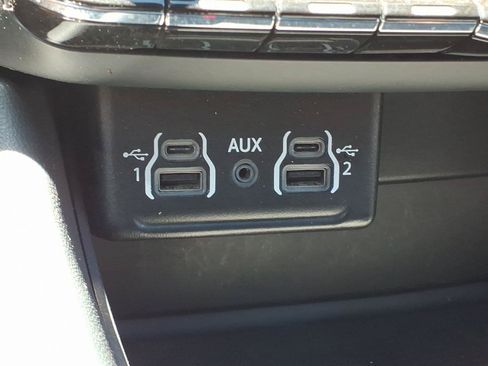 Used 2024 Dodge Durango GT AWD/4WD image 18