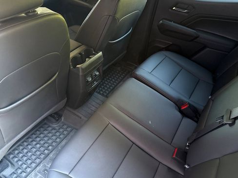 Used 2025 GMC Canyon Elevation w/ Convenience Package AWD/4WD image 16