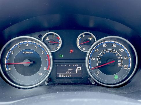 Used 2013 Suzuki SX4 Premium image 22