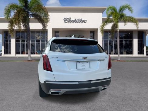 Used 2023 Cadillac XT5 Premium Luxury image 12