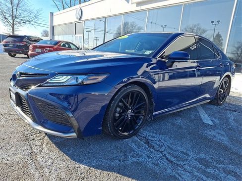 Used 2024 Toyota Camry XSE w/ Navigation Package image 3