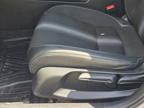 Used 2023 Honda Civic Sport image 23