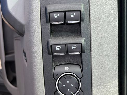 Used 2020 Ford F150 XLT w/ Equipment Group 302A Luxury RWD image 14