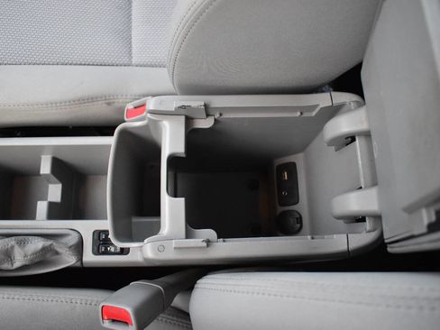 Used 2012 Subaru Forester 2.5X Premium w/ All-Weather Pkg image 28