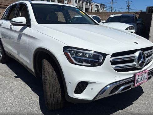 Used 2021 Mercedes-Benz GLC 300 image 9