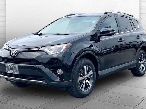 Used 2016 Toyota RAV4 XLE FWD image 10