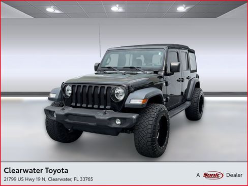Used 2018 Jeep Wrangler Unlimited Sport S AWD/4WD image 1