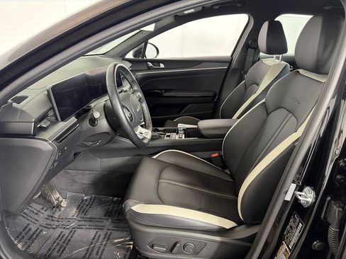 Certified 2025 Kia K5 GT-Line image 6
