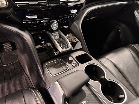 Used 2023 Acura MDX SH-AWD w/ Technology Package image 14