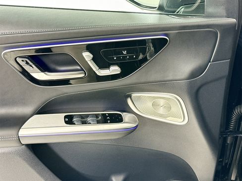 New 2025 Mercedes-Benz GLC 63 AMG S image 19