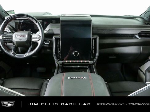 Used 2025 GMC Yukon AT4 Ultimate w/ LPO, Floor Liner Package AWD/4WD image 22