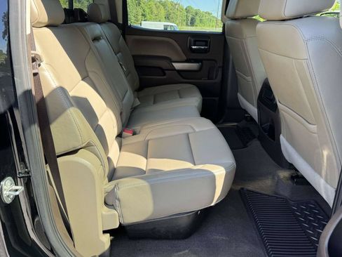 Used 2017 Chevrolet Silverado 1500 LTZ Z71 w/ LTZ Plus Package AWD/4WD image 15