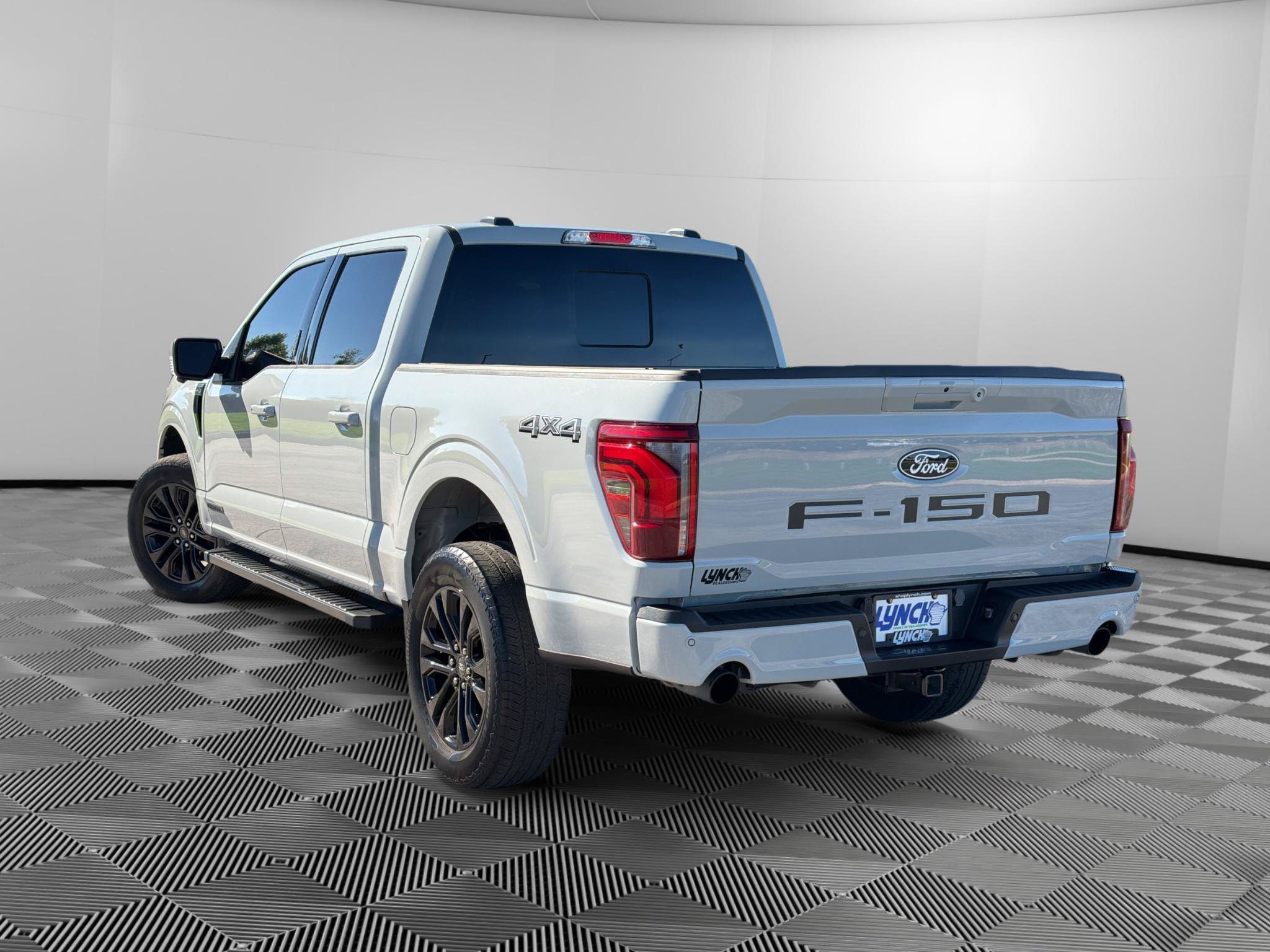 Certified 2024 Ford F150 Lariat AWD/4WD image 2