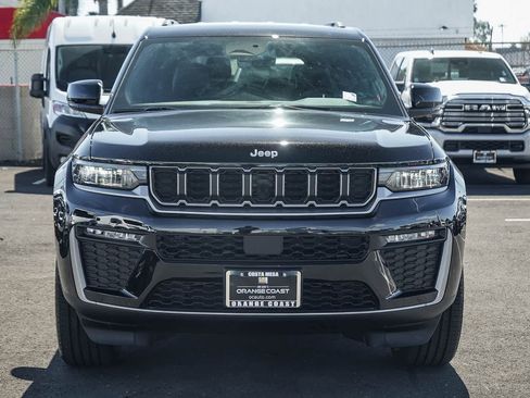 New 2026 Jeep Grand Cherokee L Limited image 2