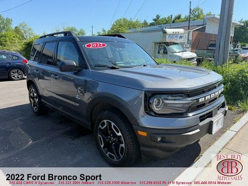 Used 2022 Ford Bronco Sport Outer Banks w/ Tech Package AWD/4WD image 1