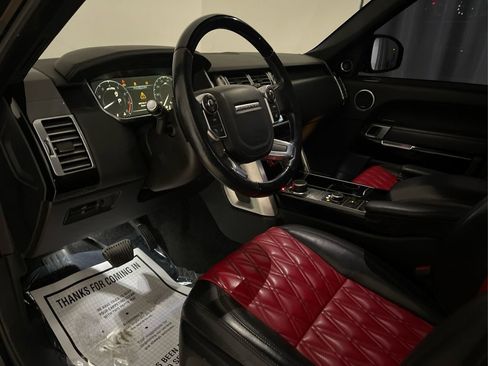Used 2015 Land Rover Range Rover HSE image 28