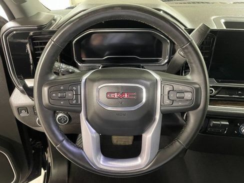 Used 2024 GMC Sierra 1500 Elevation w/ LPO, Elevation Black Package AWD/4WD image 14
