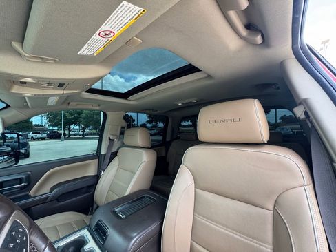 Used 2018 GMC Sierra 3500 Denali w/ Duramax Plus Package AWD/4WD image 6