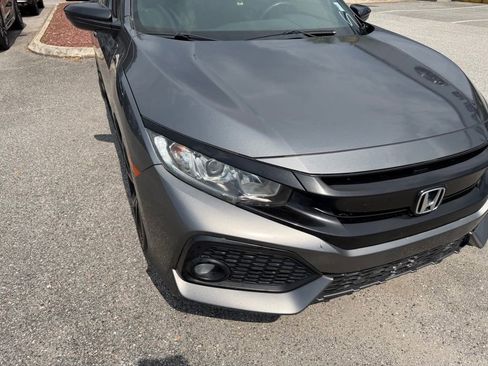 Used 2018 Honda Civic Sport image 13